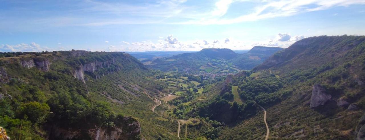 Hotel Cap Vert En Aveyron Saint-Affrique Bagian luar foto