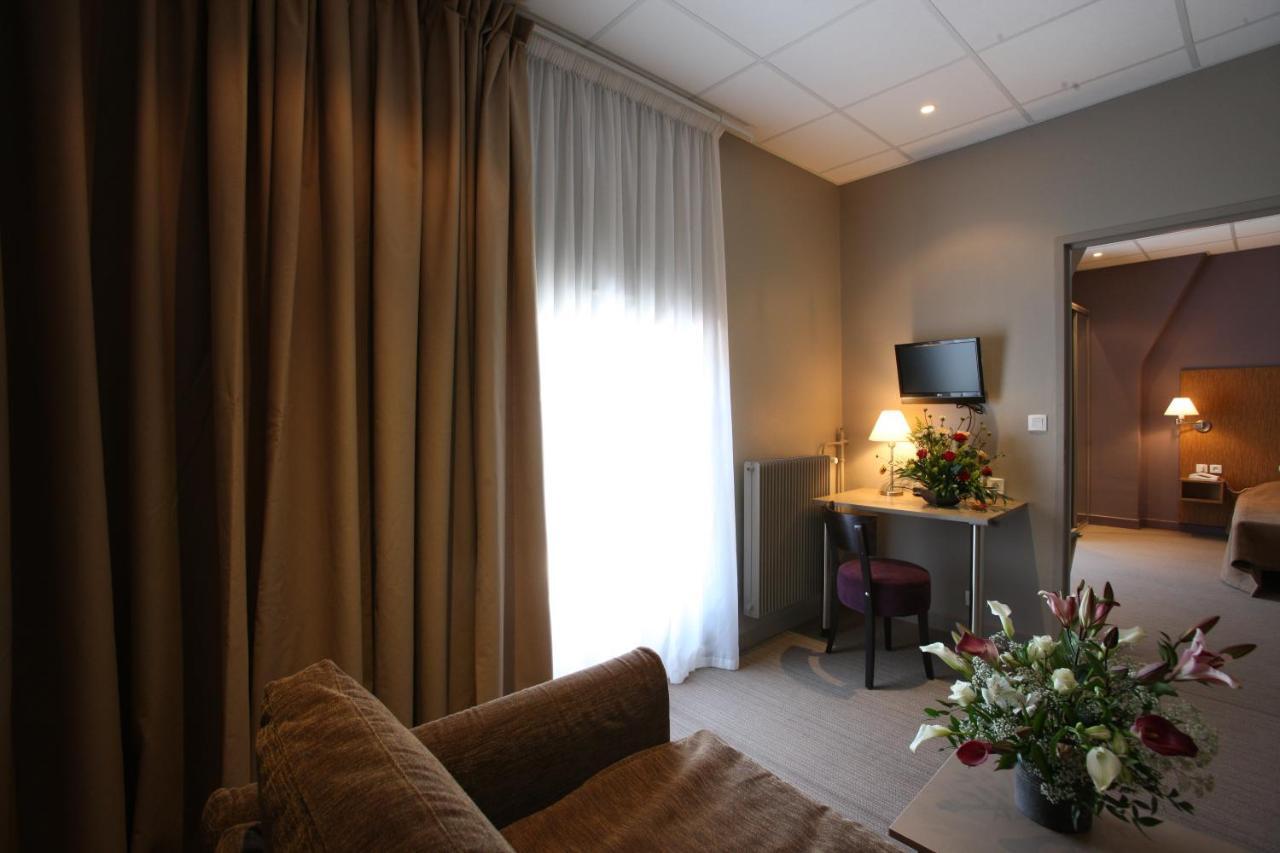 Hotel Cap Vert En Aveyron Saint-Affrique Ruang foto
